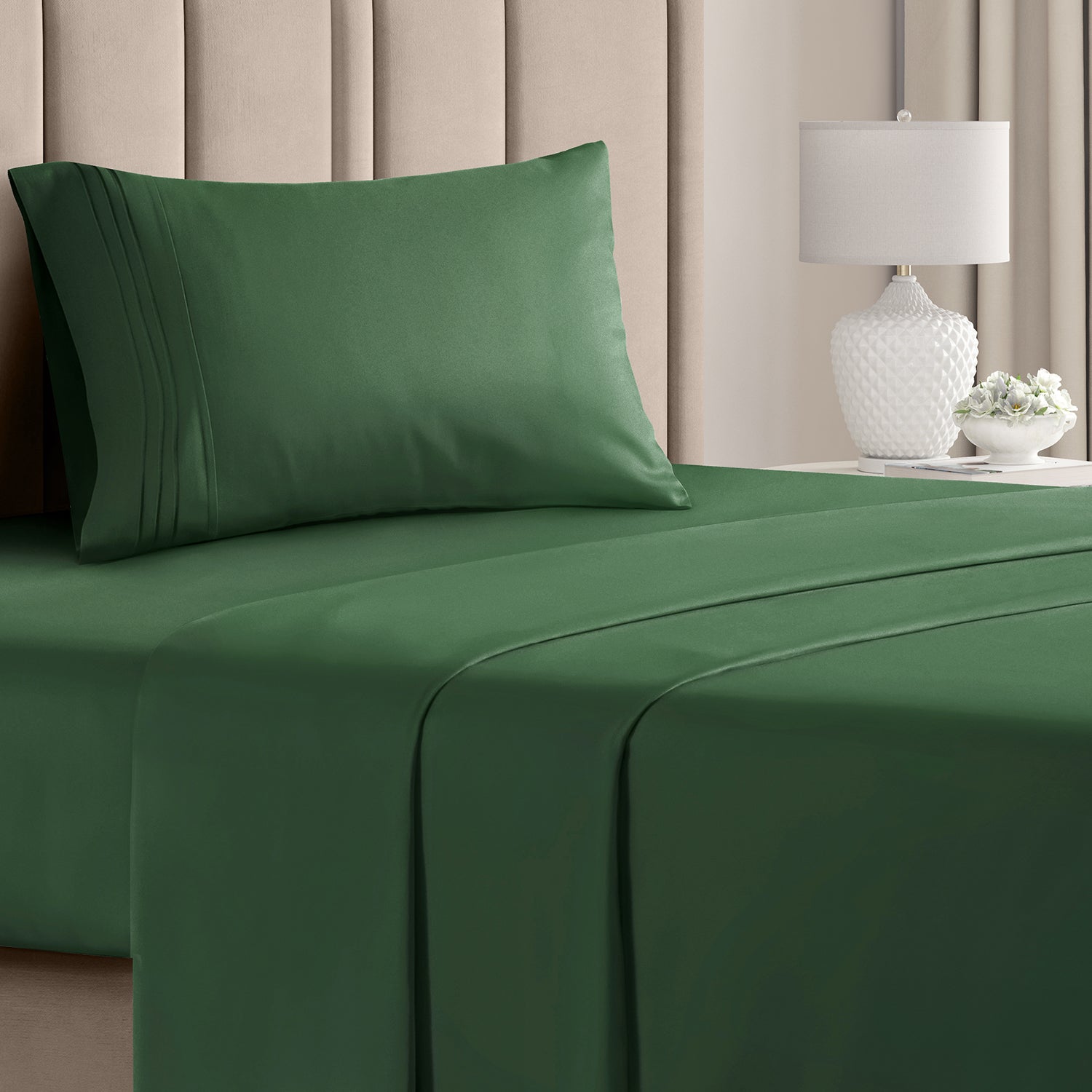 CGK Unlimited 4-Piece Microfiber Bed Sheet Set