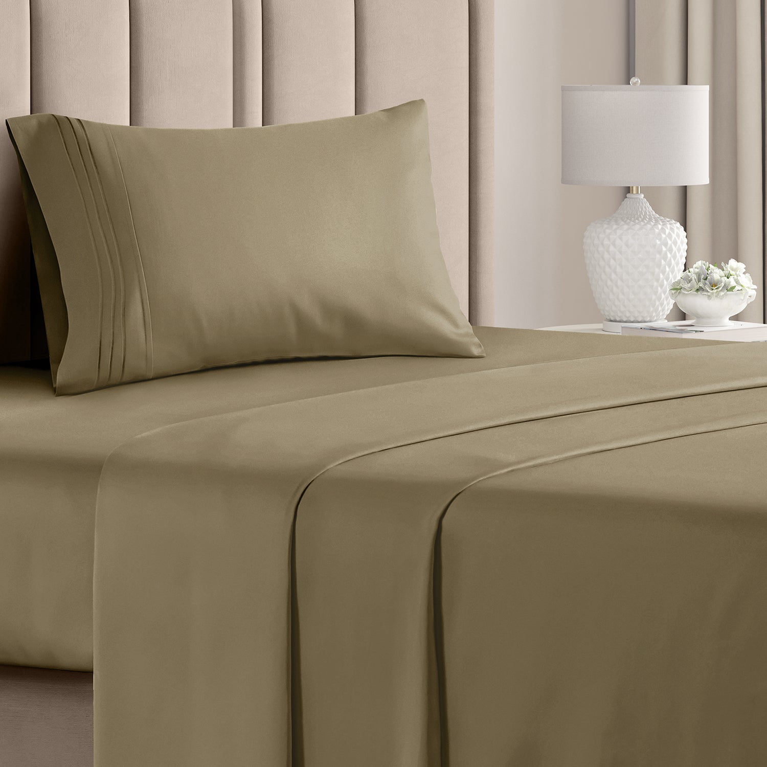 CGK Unlimited 4-Piece Microfiber Bed Sheet Set